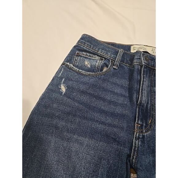 Abercrombie & Fitch Mom Jean 27/4R Distressed Look (4a) - Picture 4 of 9